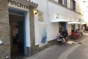 Hostal Bergant&iacute;