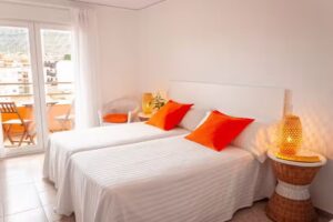 Hostal Comercio D&eacute;nia &ndash; Hostal en D&eacute;nia