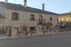 hostal Decerca Pr&aacute;dena