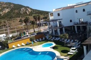 Hostal Do&ntilde;a Lola Marina