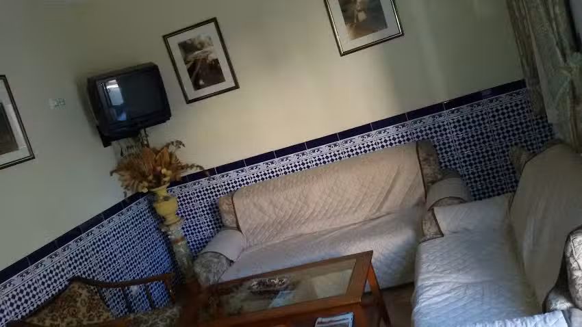 Hostal Dorado
