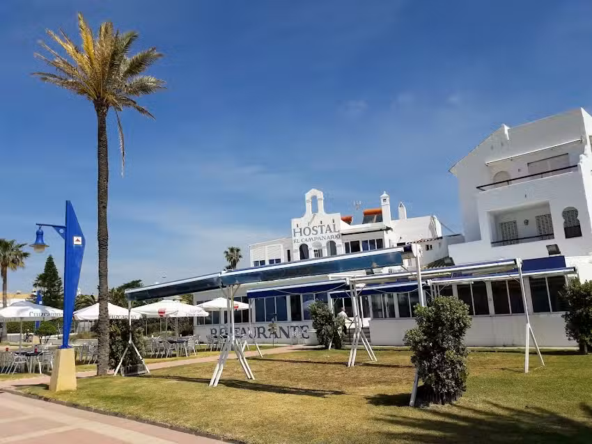 Hostal El Campanario