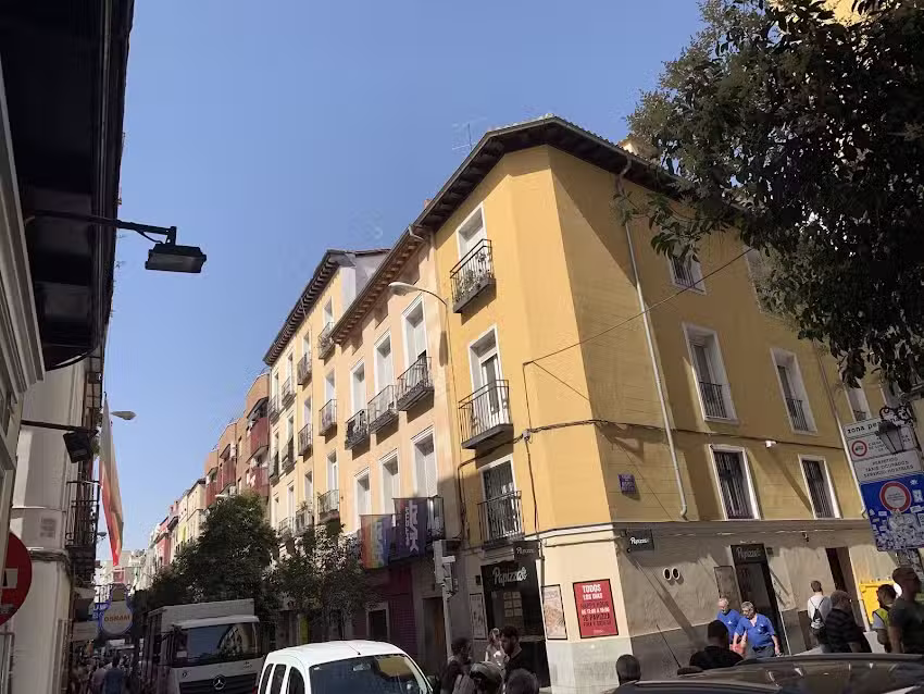 Hostal El Catal&aacute;n