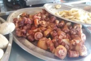 Hostal &laquo;el noi&raquo;