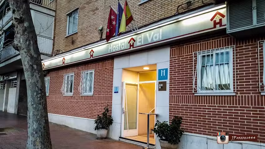 Hostal El Val