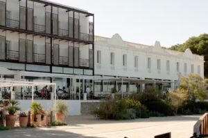 Hostal Emp&uacute;ries