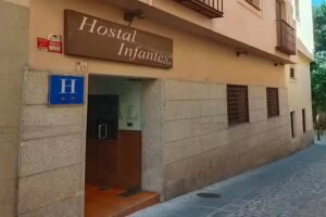 Hostal &laquo;Infantes&raquo;, Toledo ESPA&Ntilde;A