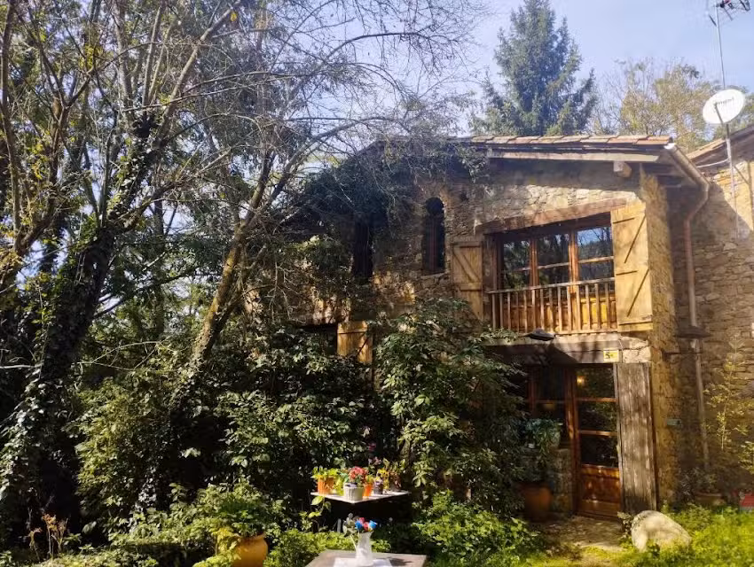 Hostal La vall