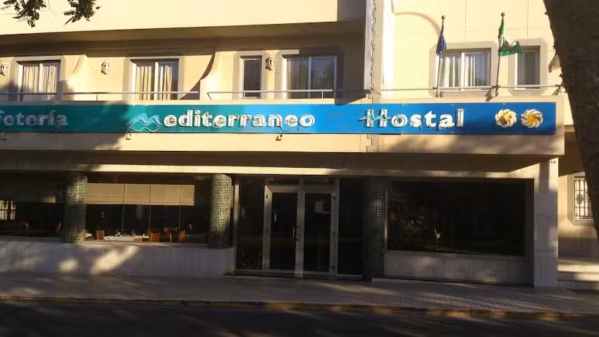 Hostal Mediterr&aacute;neo