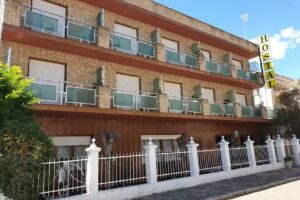 Hostal Miralr&iacute;o