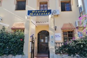 Hostal Moscatel