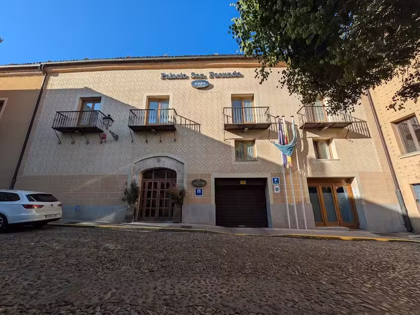 Hostal Palacio San Facundo