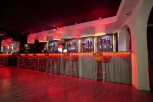 HOSTAL-PUB Rosa de los Vientos