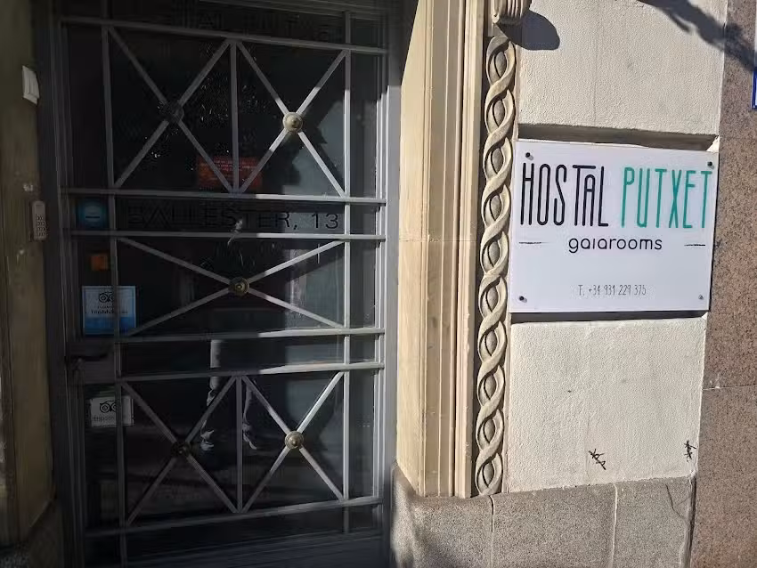 Hostal Putxet by gaiarooms