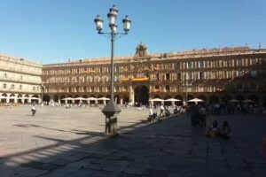 Hostal Residencia El Tr&eacute;bol