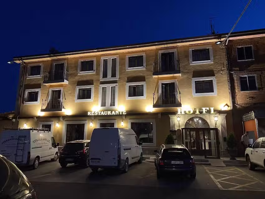 Hostal Restaurante El Castillo