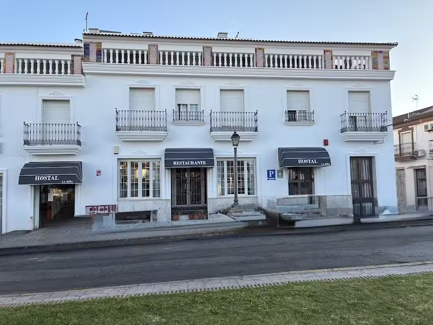 Hostal Restaurante La Ni&ntilde;a