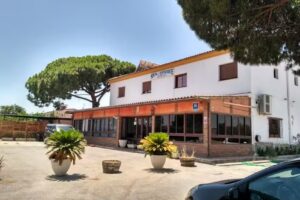 Hostal Restaurante LA PLATA