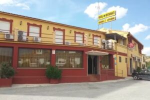 Hostal Restaurante Leyvamar