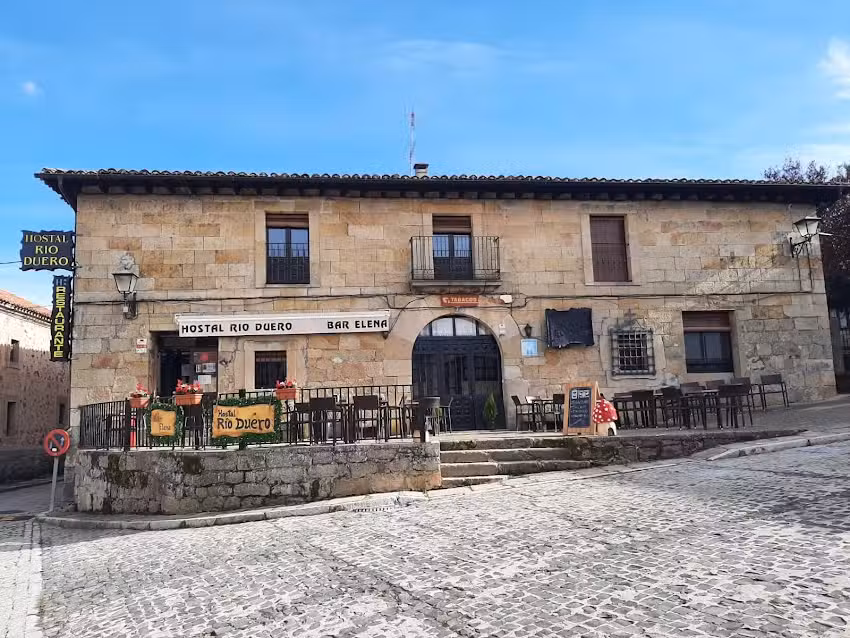 Hostal Restaurante Rio Duero