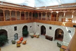 Hostal Restaurante Sardón