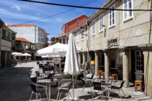 Hostal R&iacute;a de Muros