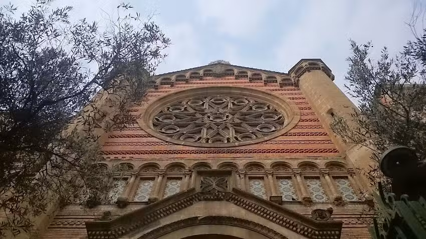 Hostal Sagrada Fam&iacute;lia