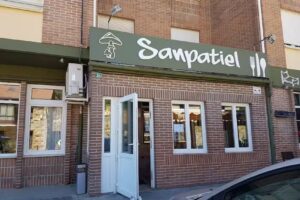 Hostal Sanpatiel Valderredible