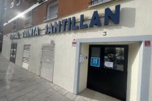 HOSTAL SANTILLANA