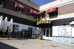 Hostal Valdepeñas by Bossh Hotels