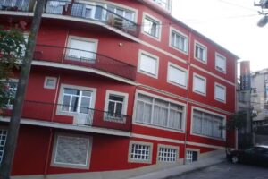 Hostal y Apartamentos Herb&oacute;n