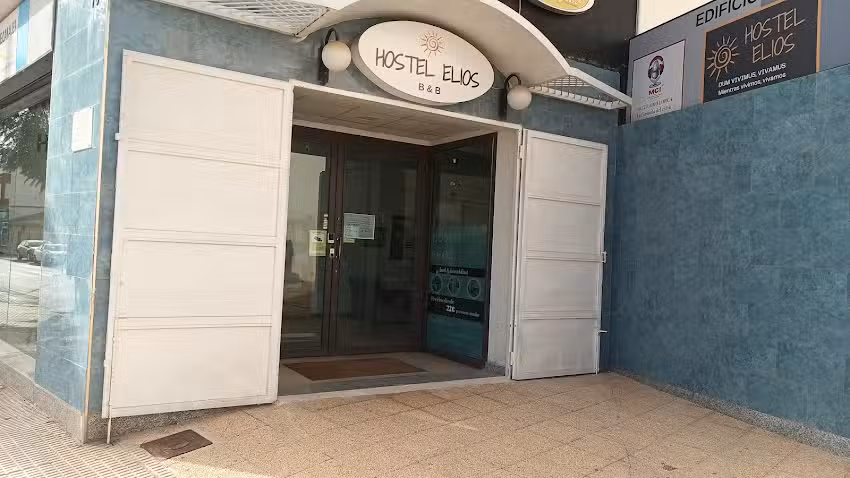 Hostel Elios