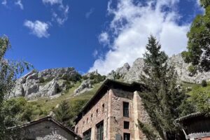 Hosteler&iacute;a del G&uuml;erna