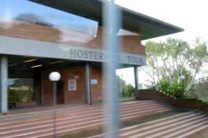 Hoster&iacute;a El Tozal