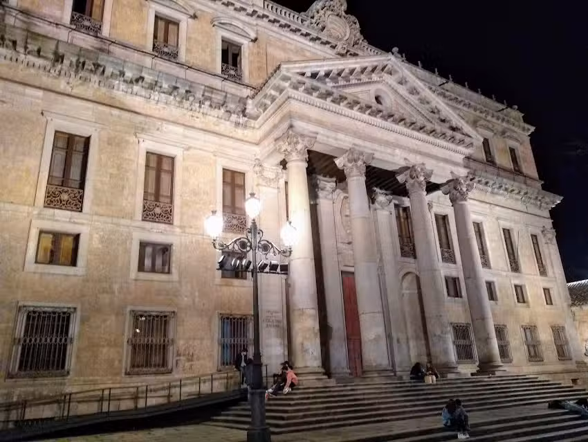 Hoster&iacute;a Sara by gaiarooms