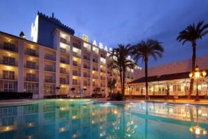 Hotel Abades Benacaz&oacute;n