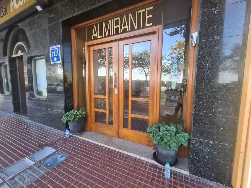 Hotel Almirante