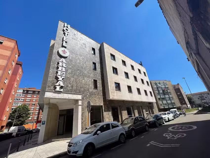 Hotel Arbeyal