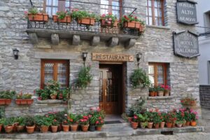 Hotel Ballar&iacute;n