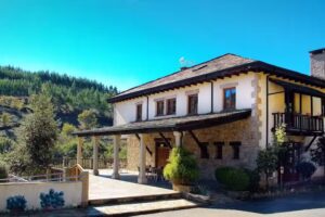 Hotel Balneario R&iacute;o Pambre