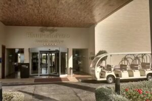 Hotel Baluma Porto Petro