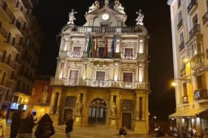 Hotel BED4U PAMPLONA-IRU&Ntilde;EA