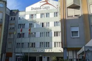 Hotel Bezana Lago