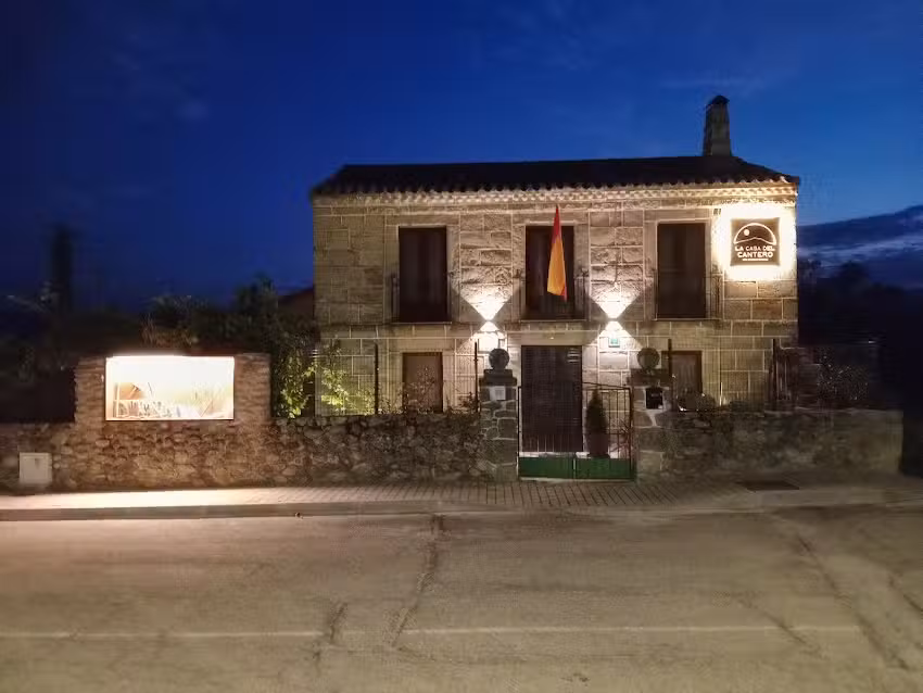 HOTEL Boutique LA CASA DEL CANTERO Adults Only