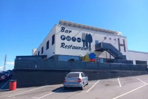 HOTEL CAFETERIA RESTAURANTE JAVALAMBRE – BOCADILLOS Y PLATOS COMBINADOS
