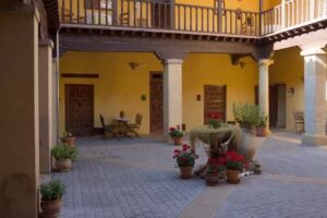 Hotel Casa Palacio Conde de Garcinarro