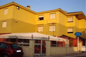 hotel costa c&aacute;ntabra