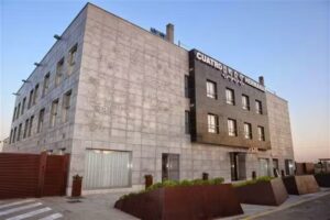 Hotel Cuatro Hermanas