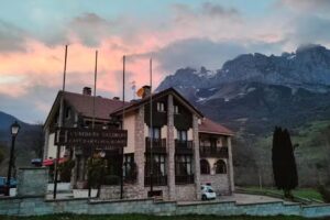 Hotel Cumbres Valdeón