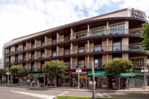 Hotel Delf&iacute;n